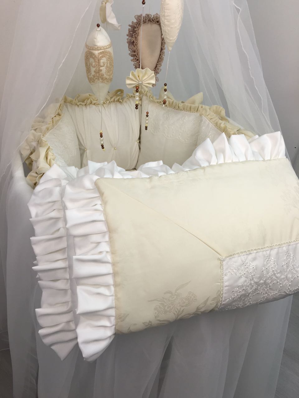 Комплект MARELE для овальной кроватки "Версаль"